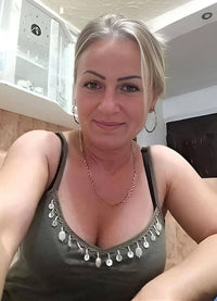 Amélie V.